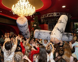 21 декабря 2025 г. Новогодняя сказка для детей сотрудников