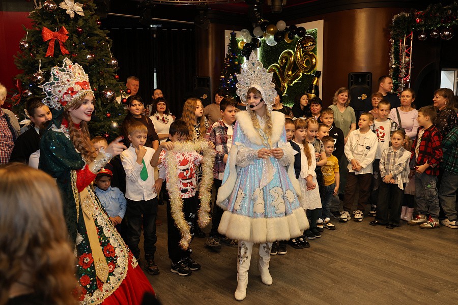 21 декабря 2025 г. Новогодняя сказка для детей сотрудников