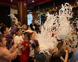 21 декабря 2025 г. Новогодняя сказка для детей сотрудников