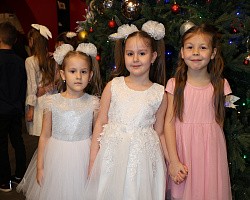 21 декабря 2025 г. Новогодняя сказка для детей сотрудников