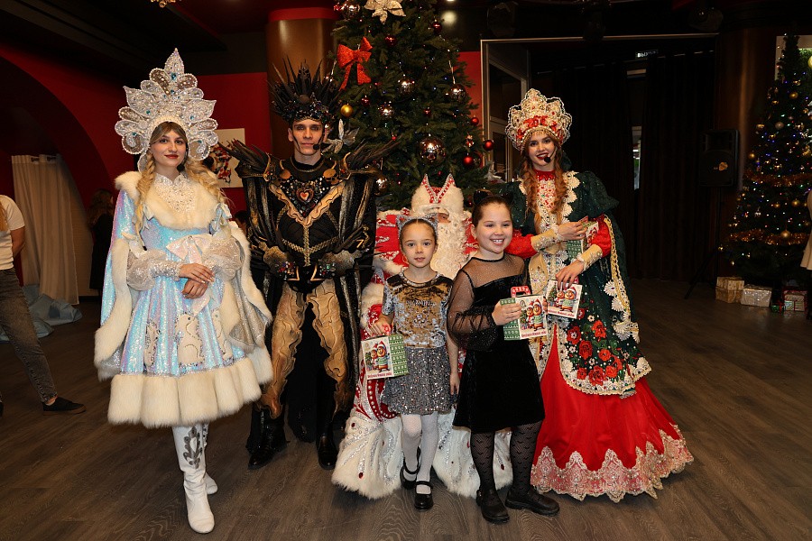 21 декабря 2025 г. Новогодняя сказка для детей сотрудников