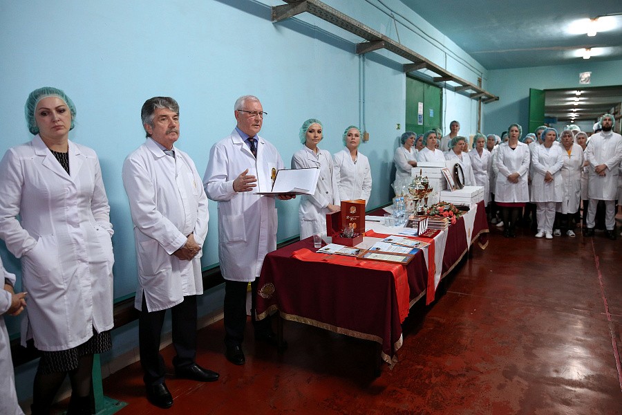 Вот уже 30 лет Кондитерский комбинат «Кубань» радует людей своей продукцией!