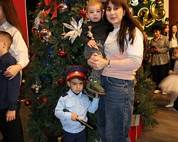 21 декабря 2025 г. Новогодняя сказка для детей сотрудников