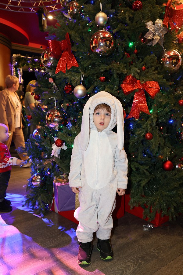 21 декабря 2025 г. Новогодняя сказка для детей сотрудников