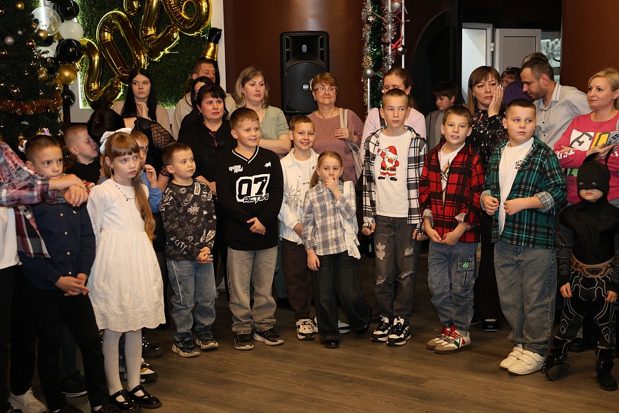 21 декабря 2025 г. Новогодняя сказка для детей сотрудников