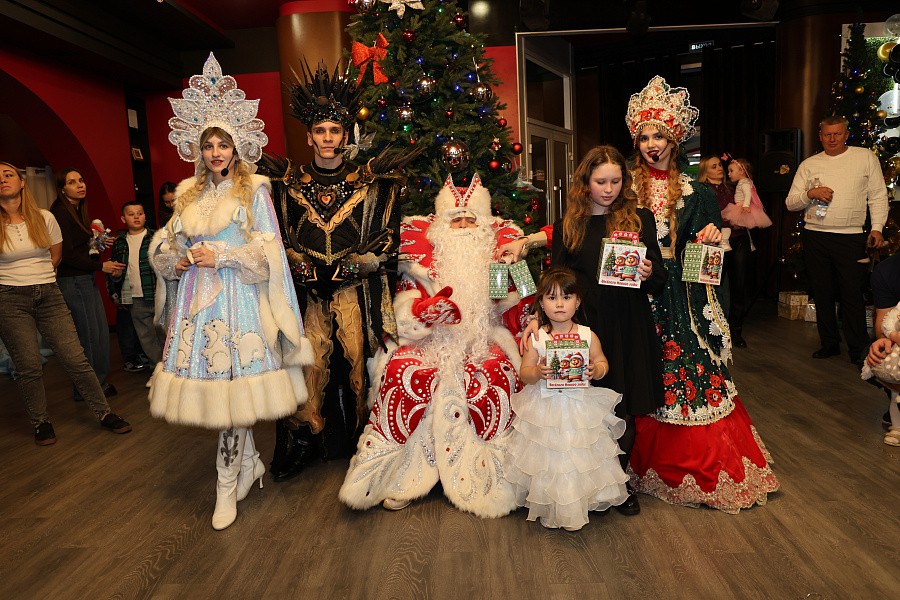 21 декабря 2025 г. Новогодняя сказка для детей сотрудников