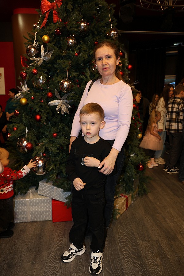 21 декабря 2025 г. Новогодняя сказка для детей сотрудников